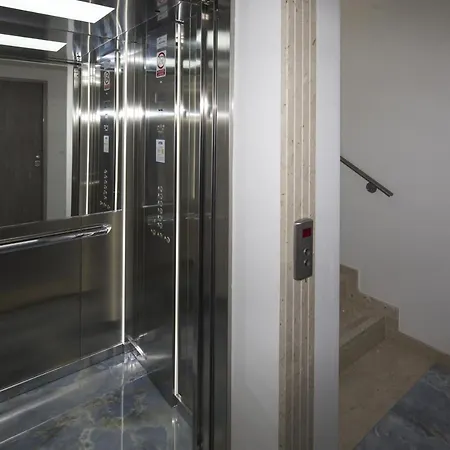 With Wifi Stobrec, - 19767 Апартаменты Сплит